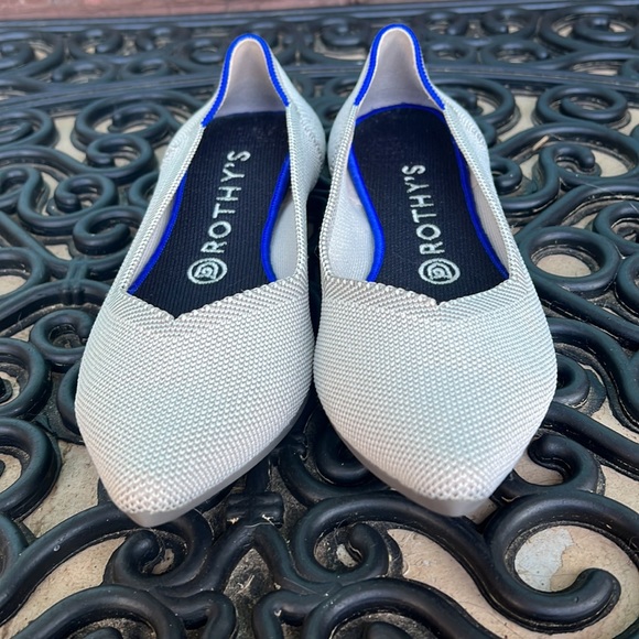 ⭐️ Rothy’s Gray Pointed Toe Flats - Picture 5 of 14